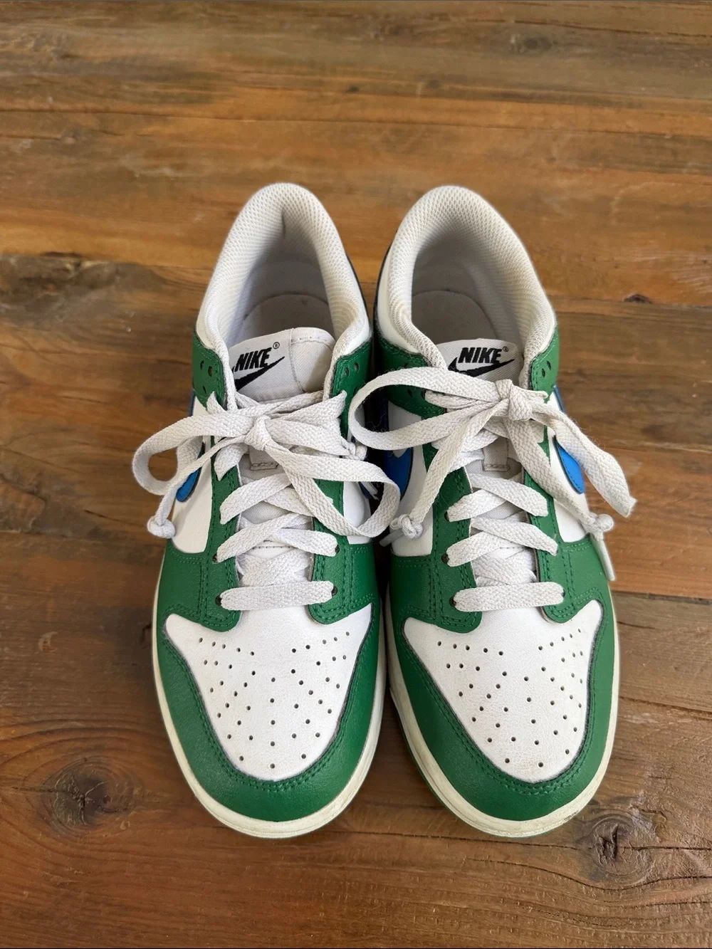 Nike Sneakers